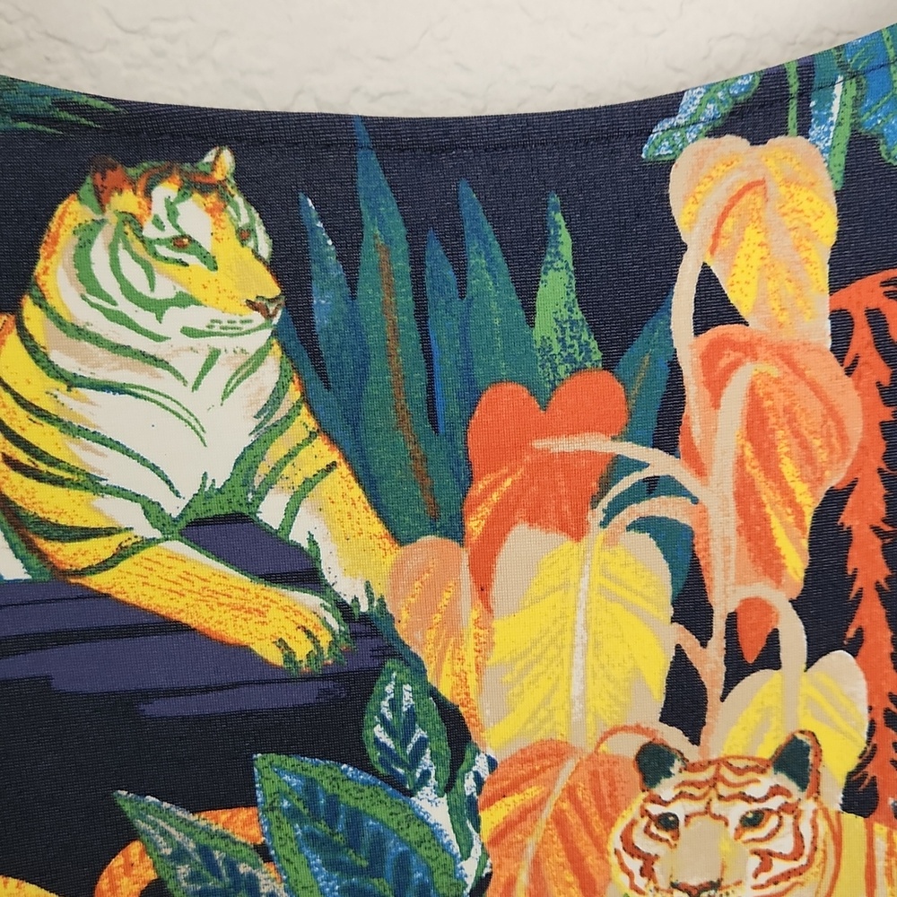 Anthropologie New No Tag Navy Tropical Tiger Off-Shoulder Crop Top - Picture 3 of 5
